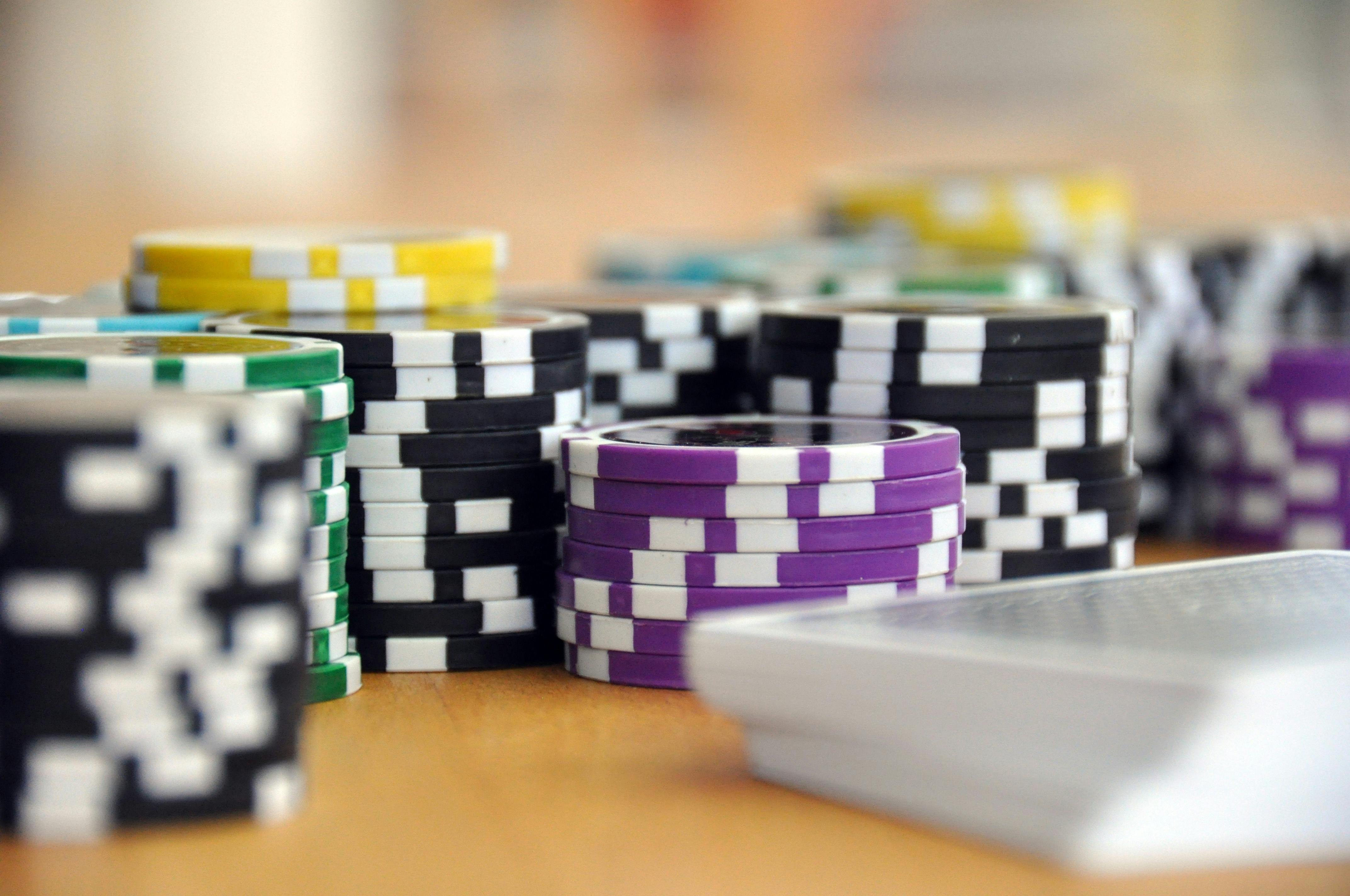 Antarmuka permainan Texas Hold'em Bonus di platform hulk123